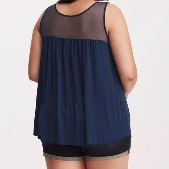 NWT Torrid Navy Floral Embroidered Lace Tank, Size 1 - Picture 3 of 6